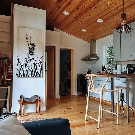 Modern Treehouse, Close To Downtown And Beach Wilmington Buitenkant foto